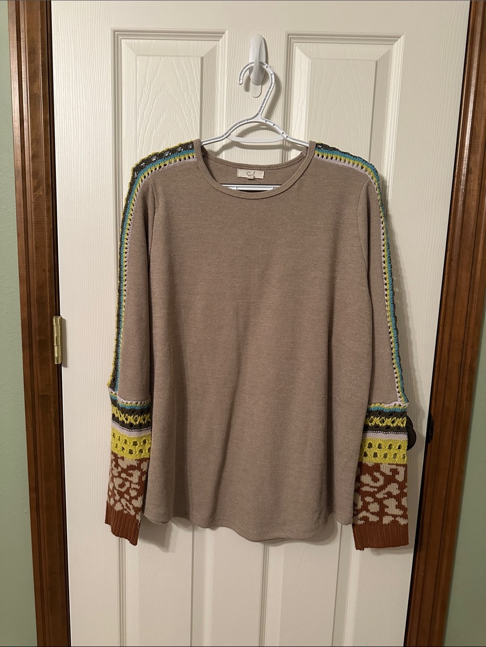 easel Beige Crewneck Sweater with Multicolor Patterned Sleeves